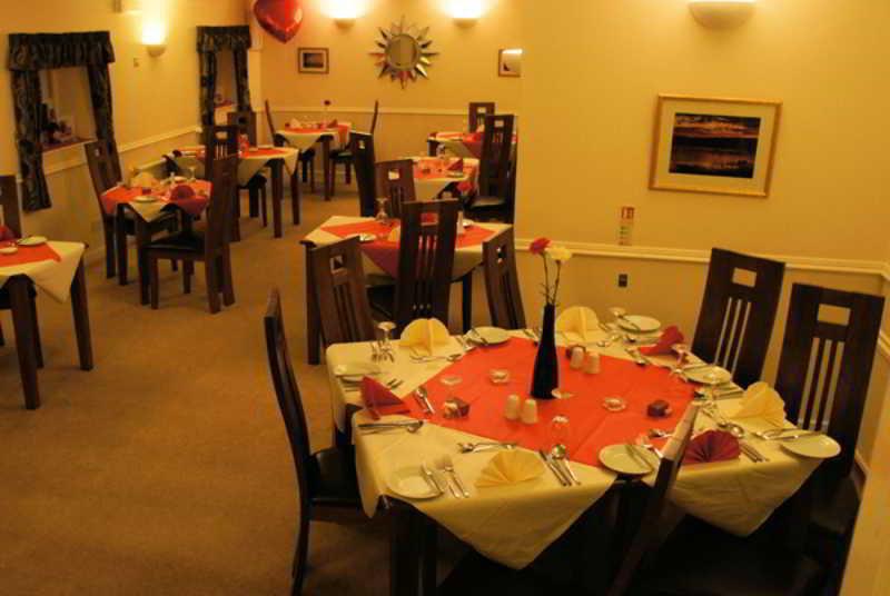 Mill House Hotel Бъки Екстериор снимка